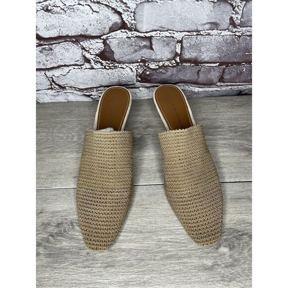 Donald J. Pliner Fenda Beige Tan Elastic Pointed Heel Mules Women Sz 9M US/40EU - Picture 2 of 16